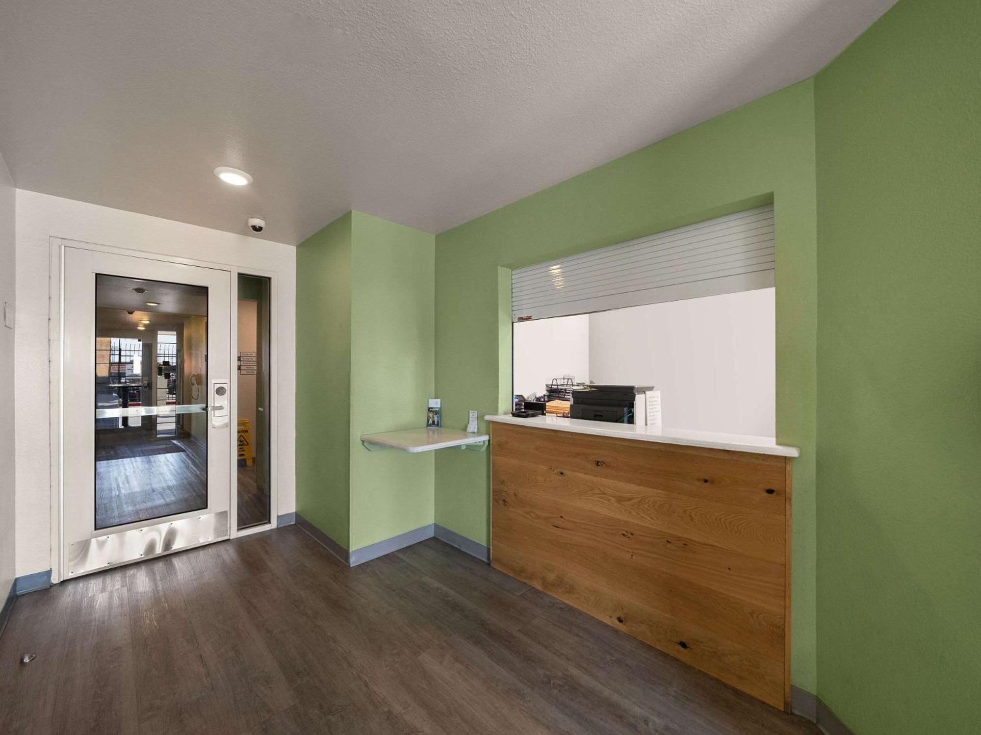 Woodspring Suites Dallas 罗克沃尔 外观 照片