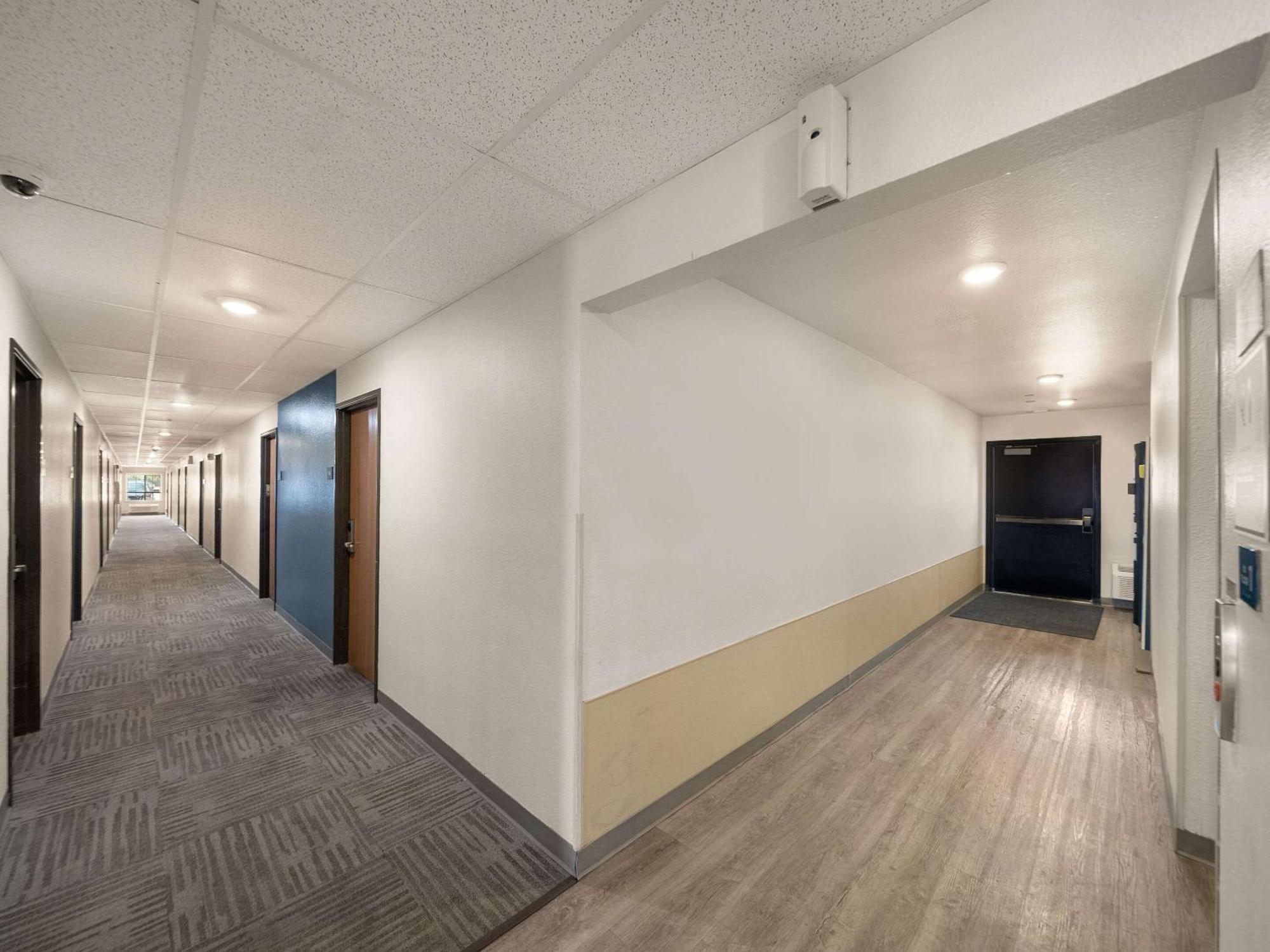 Woodspring Suites Dallas 罗克沃尔 外观 照片